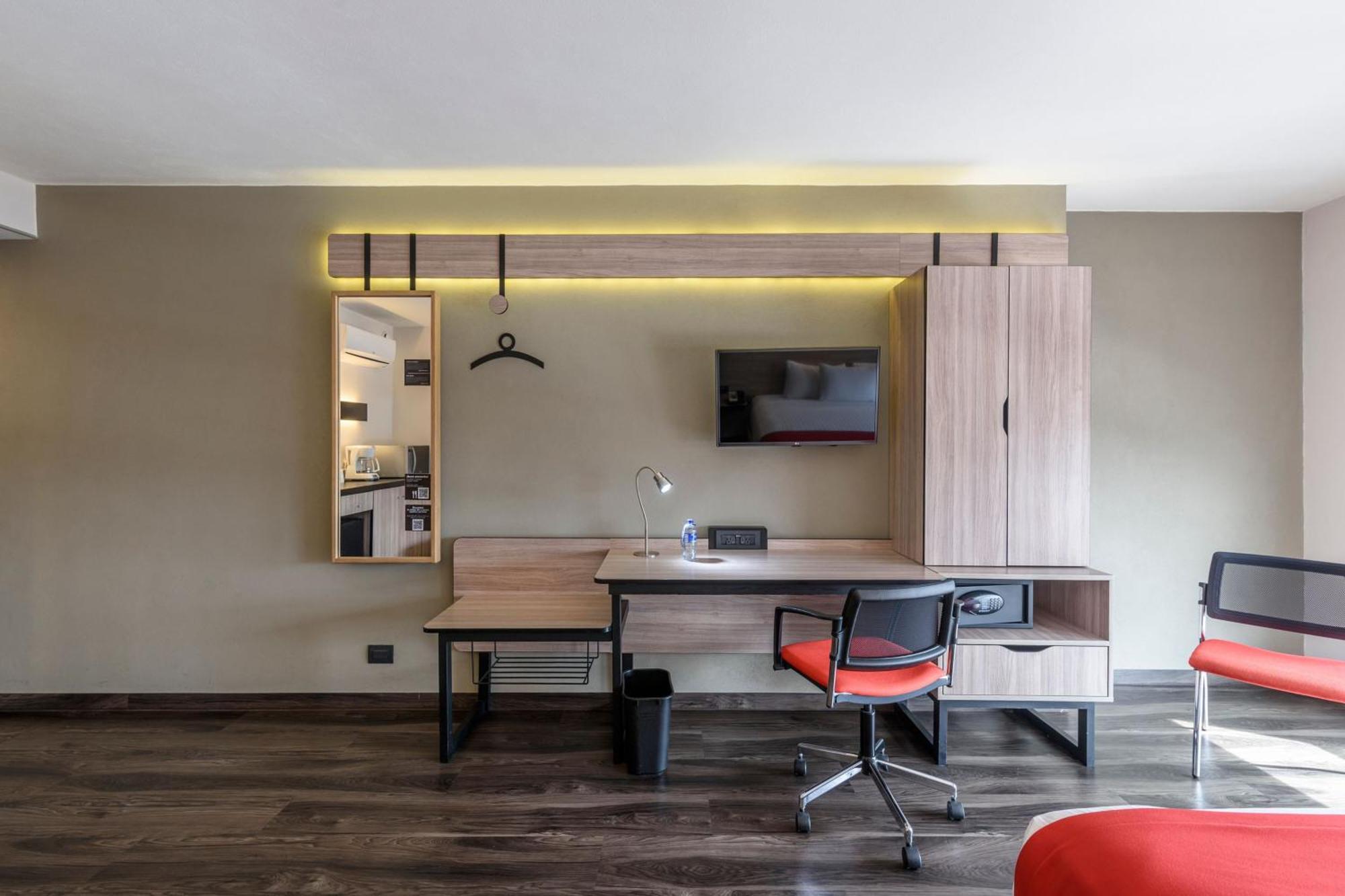 City Express Plus By Marriott Bogota Aeropuerto Экстерьер фото