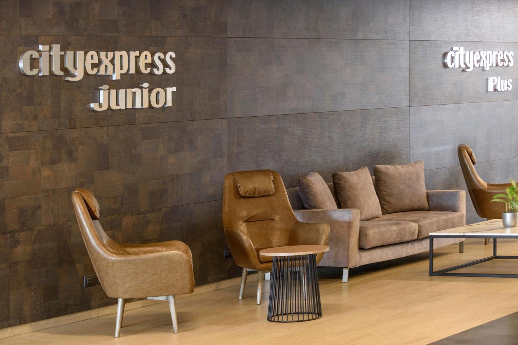 City Express Plus By Marriott Bogota Aeropuerto Экстерьер фото